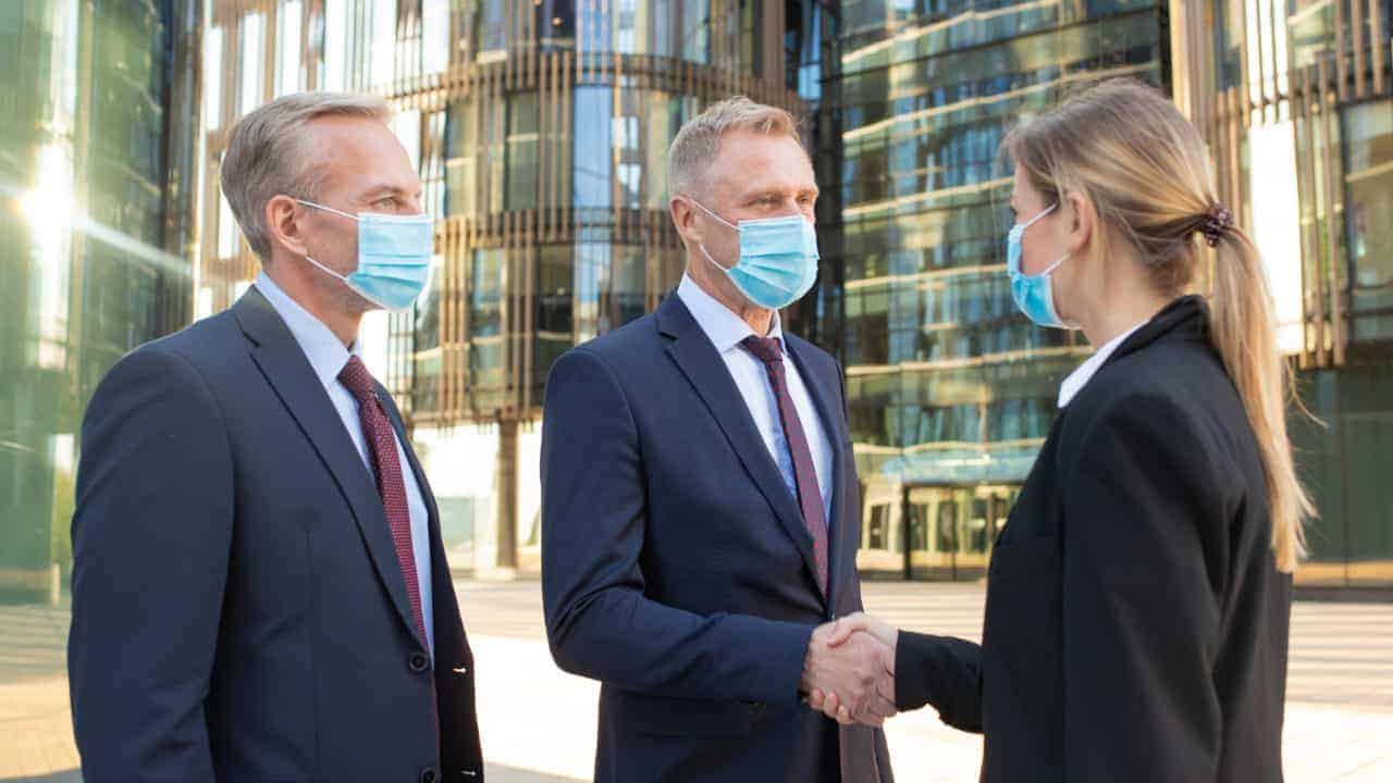 LÀM THẾ NÀO ĐỂ TỔ CHỨC HỘI NGHỊ AN TOÀN GIỮA DỊCH COVID-19